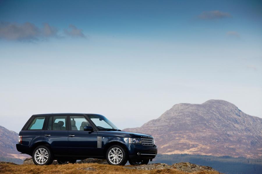  Land Rover Range Rover 2011 года  (фото 2 из 20)